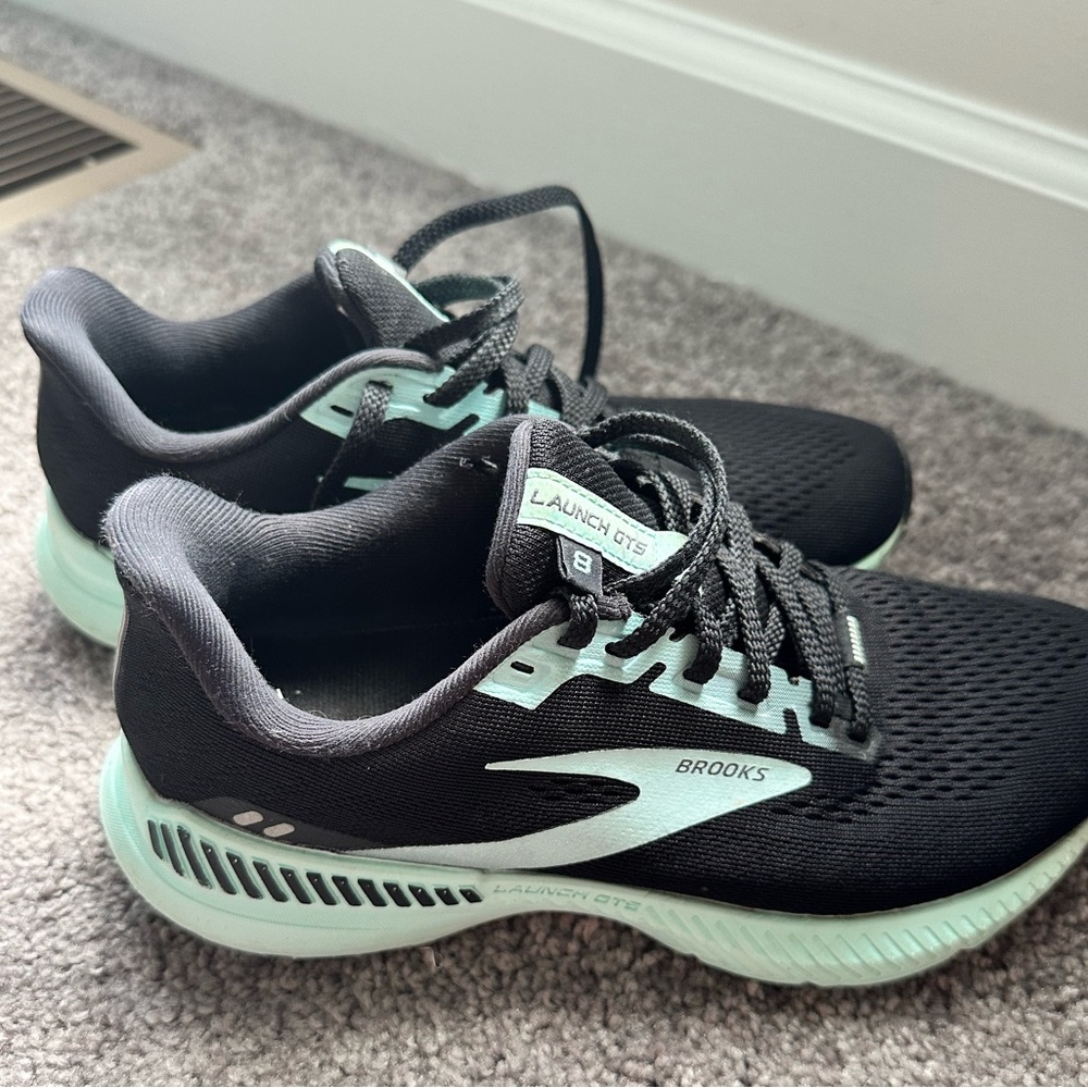 Brooks Launch Size 7 Women’s Shoes